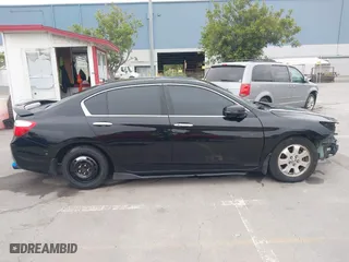2015 Honda Accord Sedan EX-L with VIN 1HGCR2F89FA048399, listed as a IAAI auction lot 42098753 with 1 mi miles. Bid and sale history available at carsss.com. Image 14.