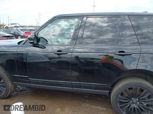 2022 Land Rover Range Rover Westminster z VIN SALGS2RU3NA465120, wystawiony jako IAAI lot #41909375 z przebiegiem 60 009 mil mil oraz . Historia ofert i sprzedaży dostępna na DreamBid. Obrazek 15.