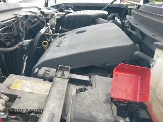 2020 Chevrolet Traverse LT Cloth z VIN 1GNERMKW8LJ169189, wystawiony jako IAAI lot #42004408 z przebiegiem 118 584 mil mil oraz . Historia ofert i sprzedaży dostępna na DreamBid. Obrazek 19.