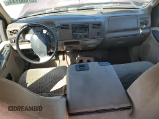2000 Ford F-350 XL with VIN 1FTSW30F6YEB89796, listed as a Copart auction lot 67490144 with 517,242 mi miles and Salvage Title. Bid and sale history available at DreamBid. Image 8.