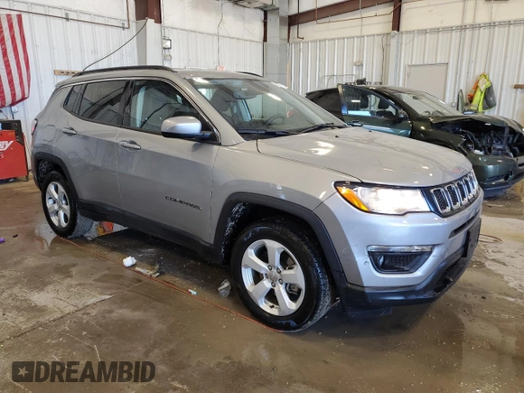2021 Jeep Compass Altitude with VIN 3C4NJDBB3MT579230, listed as a Copart auction lot 58232705 with 12,355 mi miles and Salvage title. Bid and sale history available at DreamBid. Image 4.