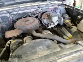 1990 Chevrolet Blazer с VIN 1GNEV18K0LF158897, выставлен на аукционе Copart как лот 83863844 с пробегом 146 622 миль миль и Списание • Salvage title. История ставок и продаж доступна на DreamBid. Изображение 13.