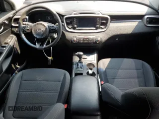 2018 Kia Sorento LX with VIN 5XYPGDA32JG388340, listed as a Copart auction lot 67332984 with 127,293 mi miles and Salvage Title. Bid and sale history available at carsss.com. Image 8.