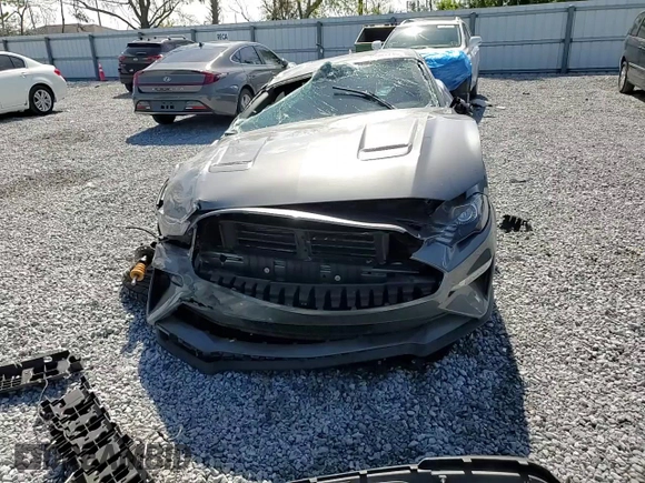 2021 Ford Mustang GT z VIN 1FA6P8CF0M5147552, wystawiony jako Copart lot #45904745 z przebiegiem Nie podano mil oraz Nie do naprawy. Historia ofert i sprzedaży dostępna na DreamBid. Obrazek 11.