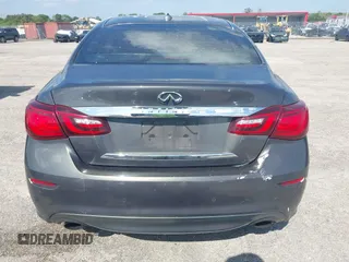 2013 Infiniti M37 with VIN JN1BY1AP8DM511850, listed as a IAAI auction lot 42063120 with 111,545 mi miles. Bid and sale history available at carsss.com. Image 17.