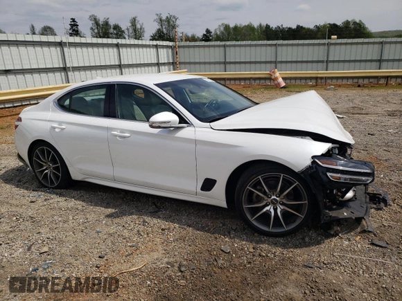 2023 Genesis G70 2.0T z VIN KMTG34TA6PU131925, wystawiony jako Copart lot #52611895 z przebiegiem 30 474 mil mil oraz Szkody całkowita. Historia ofert i sprzedaży dostępna na DreamBid. Obrazek 4.
