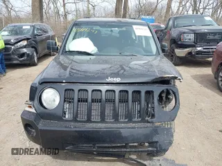 2010 Jeep Patriot Sport with VIN 1J4NF2GB6AD611629, listed as a IAAI auction lot 41864243 with 132,868 mi miles. Bid and sale history available at carsss.com. Image 12.