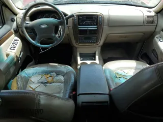 2002 Ford Explorer Eddie Bauer с VIN 1FMDU74EX2ZB02307, выставлен на аукционе Copart как лот 64979625 с пробегом Не указан миль и Чистый • Clean title. История ставок и продаж доступна на DreamBid. Изображение 8.