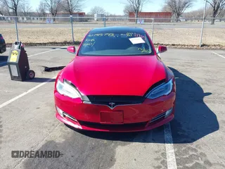 2021 Tesla Model S Long Range Plus с VIN 5YJSA1E29MF425424, выставлен на аукционе IAAI как лот 41745793 с пробегом 83 817 миль миль и . История ставок и продаж доступна на DreamBid. Изображение 12.