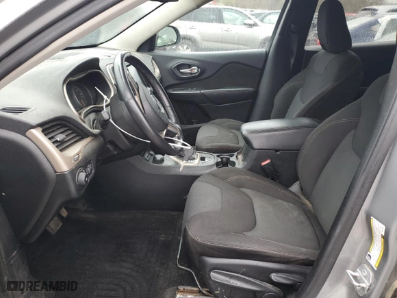 2016 Jeep Cherokee Latitude with VIN 1C4PJMCS2GW120678, listed as a Copart auction lot 50057775 with 151,811 mi miles and Clean Title. Bid and sale history available at carsss.com. Image 7.