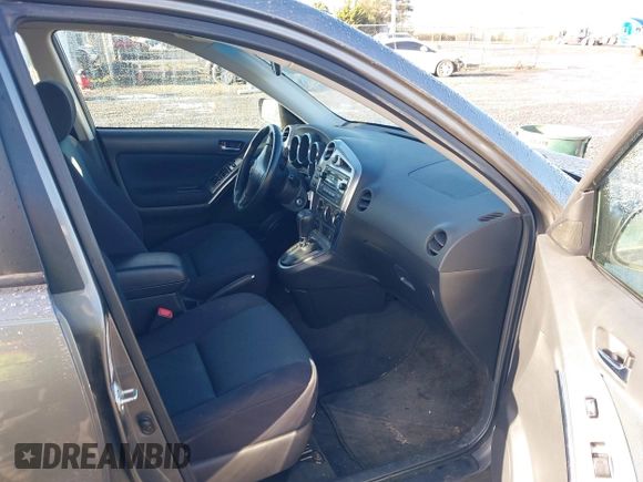 2006 Toyota Matrix STD z VIN 2T1LR32E26C553258, wystawiony jako IAAI lot #41113812 z przebiegiem 165 475 mil mil oraz . Historia ofert i sprzedaży dostępna na DreamBid. Obrazek 5.