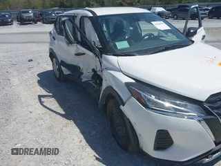 2023 Nissan Kicks S z VIN 3N1CP5BV1PL529911, wystawiony jako IAAI lot #41929559 z przebiegiem 24 060 mil mil oraz . Historia ofert i sprzedaży dostępna na DreamBid. Obrazek 6.
