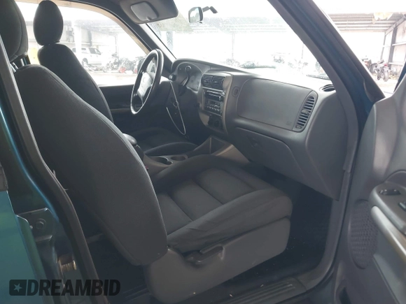 2002 Ford Explorer Sport Trac Value с VIN 1FMZU67E92UB76830, выставлен на аукционе IAAI как лот 42301425 с пробегом 234 209 миль миль и . История ставок и продаж доступна на DreamBid. Изображение 5.