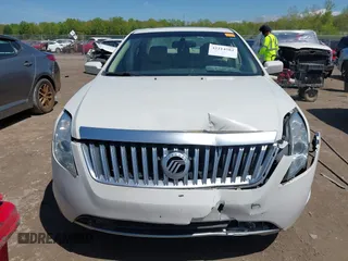 2010 Mercury Milan Premier z VIN 3MEHM0JG7AR644016, wystawiony jako IAAI lot #42214582 z przebiegiem 173 228 mil mil oraz . Historia ofert i sprzedaży dostępna na DreamBid. Obrazek 12.