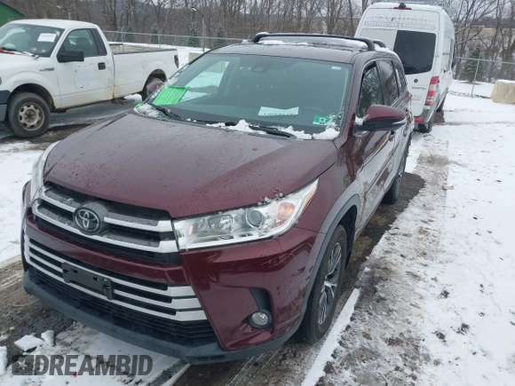2018 Toyota Highlander LE с VIN 5TDBZRFH6JS903123, выставлен на аукционе IAAI как лот 41564004 с пробегом 109 852 миль миль и . История ставок и продаж доступна на DreamBid. Изображение 2.