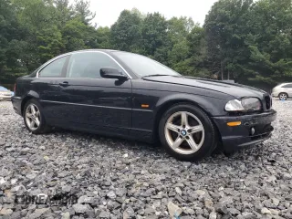 2001 BMW 3 Series 325Ci with VIN WBABN33471JW57400, listed as a Copart auction lot 67109234 with 152,135 mi miles and Salvage Title. Bid and sale history available at carsss.com. Image 4.