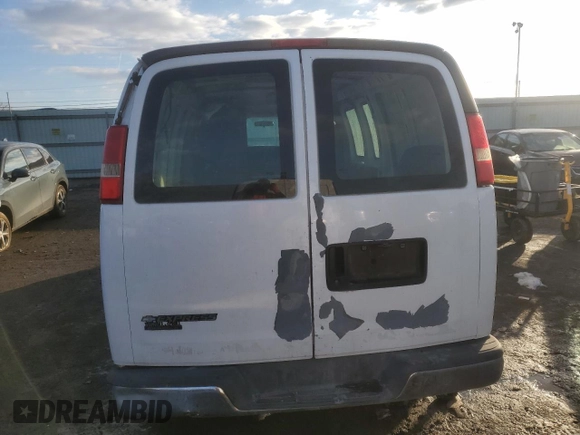2007 Chevrolet Express Cargo z VIN 1GCFG15X071227758, wystawiony jako Copart lot #42600545 z przebiegiem 161 145 mil mil oraz Szkoda całkowita • Salvage title. Historia ofert i sprzedaży dostępna na DreamBid. Obrazek 6.