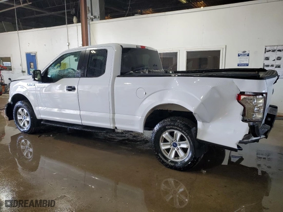 2019 Ford F-150 XL with VIN 1FTFX1E49KKD00392, listed as a Copart auction lot 47582735 with 235,676 mi miles and Clean Title. Bid and sale history available at carsss.com. Image 2.