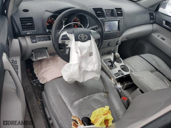 2012 Toyota Highlander with VIN 5TDBK3EH8CS123498, listed as a Copart auction lot 44124045 with 147,765 mi miles and Salvage Title. Bid and sale history available at carsss.com. Image 8.