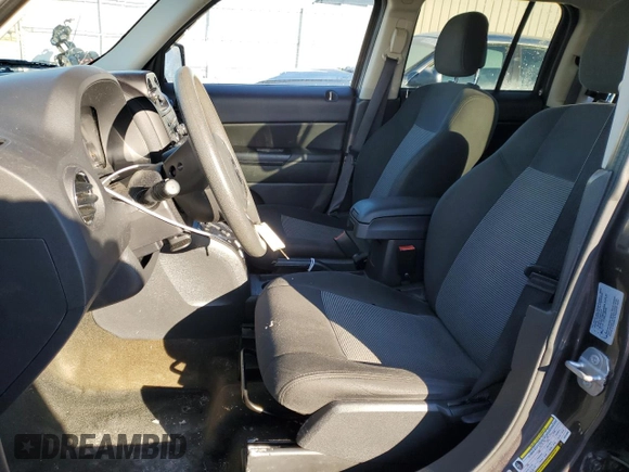 2017 Jeep Patriot Sport SE with VIN 1C4NJPBAXHD122645, listed as a Copart auction lot 45347355 with 74,322 mi miles and Salvage Title. Bid and sale history available at carsss.com. Image 7.