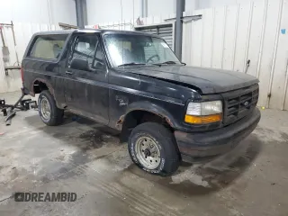 1996 Ford Bronco XL с VIN 1FMEU15N5TLB27829, выставлен на аукционе Copart как лот 58618705 с пробегом Не указан миль и Чистый • Clean title. История ставок и продаж доступна на DreamBid. Изображение 4.