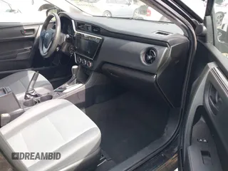 2019 Toyota Corolla L z VIN 2T1BURHEXKC200801, wystawiony jako IAAI lot #42289440 z przebiegiem 114 765 mil mil oraz . Historia ofert i sprzedaży dostępna na DreamBid. Obrazek 5.