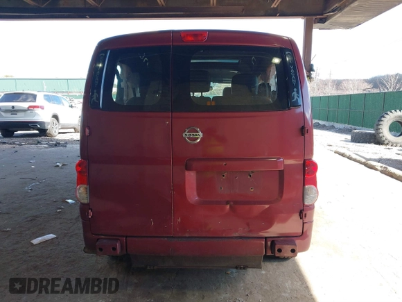 2016 Nissan NV200 z VIN 3N8CM0JT4GK699568, wystawiony jako IAAI lot #41740077 z przebiegiem 199 191 mil mil oraz . Historia ofert i sprzedaży dostępna na DreamBid. Obrazek 17.
