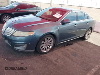 2010 Lincoln MKS w/EcoBoost with VIN 1LNHL9FT3AG600273, listed as a IAAI auction lot 41981867 with 152,722 mi miles. Bid and sale history available at carsss.com. Image 2.