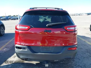 2017 Jeep Cherokee Altitude with VIN 1C4PJLABXHW661153, listed as a IAAI auction lot 41058821 with 167,418 mi miles and . Bid and sale history available at DreamBid. Image 17.