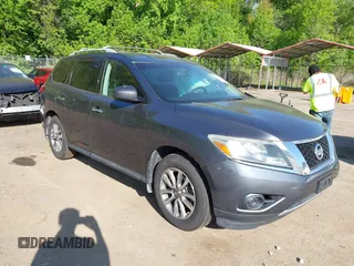 2013 Nissan Pathfinder SV with VIN 5N1AR2MM0DC672059, listed as a IAAI auction lot 42137816 with 138,853 mi miles and . Bid and sale history available at DreamBid. Image 1.