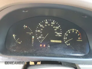 2002 Lexus RX 300 with VIN JTJHF10U220272060, listed as a Copart auction lot 69142344 with 204,264 mi miles and Salvage Title. Bid and sale history available at carsss.com. Image 9.