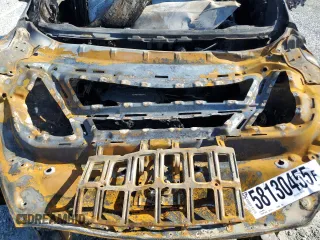 2017 Kia Sorento SXL z VIN 5XYPK4A5XHG312732, wystawiony jako Copart lot #58130455 z przebiegiem Nie podano mil oraz Nie do naprawy • Non repairable. Historia ofert i sprzedaży dostępna na DreamBid. Obrazek 12.