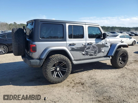 2019 Jeep Wrangler Unlimited Sahara with VIN 1C4HJXEN6KW600129, listed as a Copart auction lot 45814405 with 110,004 mi miles and Salvage Title. Bid and sale history available at carsss.com. Image 3.