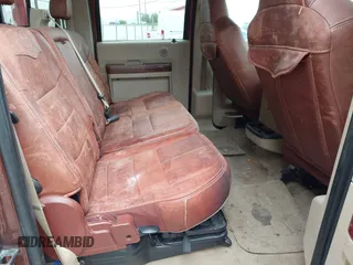 2008 Ford F-250 XL z VIN 1FTSW21Y98EA78766, wystawiony jako IAAI lot #41809995 z przebiegiem 291 702 mil mil oraz . Historia ofert i sprzedaży dostępna na DreamBid. Obrazek 8.