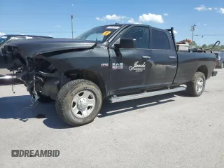 2017 Ram 2500 Tradesman z VIN 3C6UR5HJ4HG518807, wystawiony jako Copart lot #57942455 z przebiegiem 112 003 mil mil oraz Szkoda całkowita • Salvage title. Historia ofert i sprzedaży dostępna na DreamBid. Obrazek 1.