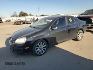 2010 Volkswagen Jetta Wolfsburg Edition с VIN 3VWRA7AJXAM043454, выставлен на аукционе Copart как лот 43279115 с пробегом 186 838 миль миль и Списание • Salvage title. История ставок и продаж доступна на DreamBid. Изображение 1.