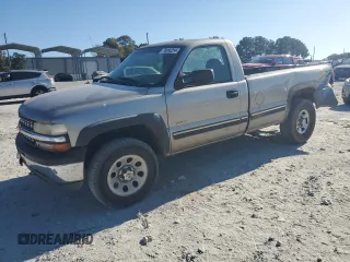 2000 Chevrolet Silverado 1500 with VIN 1GCEK14T2YE307758, listed as a Copart auction lot 76080254 with 296,205 mi miles and Salvage Title. Bid and sale history available at carsss.com. Image 1.