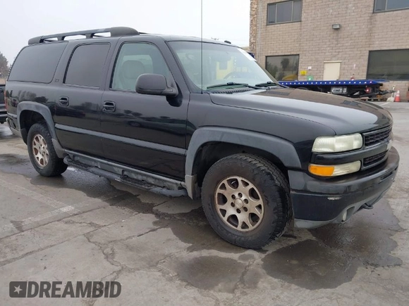 2002 Chevrolet Suburban Z71 with VIN 3GNFK16T12G354322, listed as a IAAI auction lot 41646865 with 229,700 mi miles. Bid and sale history available at carsss.com. Image 1.