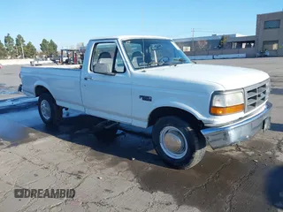 1997 Ford F-250 с VIN 3FTHF25GXVMA33868, выставлен на аукционе IAAI как лот 41446618 с пробегом Не указан миль и . История ставок и продаж доступна на DreamBid. Изображение 1.