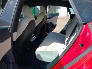2021 Tesla Model S Long Range z VIN 5YJSA1E51MF436329, wystawiony jako IAAI lot #41918018 z przebiegiem 44 029 mil mil oraz . Historia ofert i sprzedaży dostępna na DreamBid. Obrazek 8.