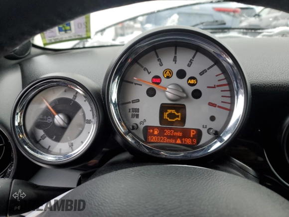 2010 MINI Convertible with VIN WMWMR3C50ATU97287, listed as a Copart auction lot 89116615 with 120,323 mi miles and Salvage Title. Bid and sale history available at DreamBid. Image 9.