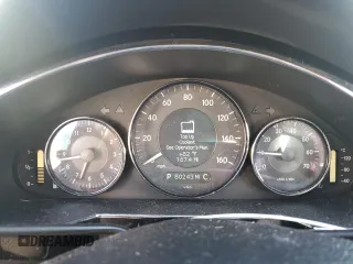 2008 Mercedes-Benz CLS 550 с VIN WDDDJ72X18A132830, выставлен на аукционе Copart как лот 61758465 с пробегом 80 243 миль миль и Чистый • Clean title. История ставок и продаж доступна на DreamBid. Изображение 9.