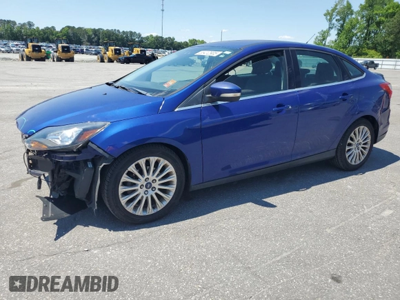 2012 Ford Focus Titanium с VIN 1FAHP3J29CL360697, выставлен на аукционе Copart как лот 55412905 с пробегом 141 303 миль миль и Списание • Salvage title. История ставок и продаж доступна на DreamBid. Изображение 1.