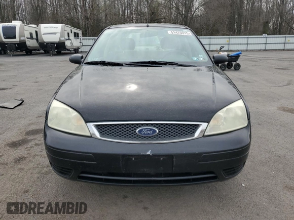 2005 Ford Focus S with VIN 1FAHP34N45W268677, listed as a Copart auction lot 51475915 with 100,397 mi miles and Salvage Title. Bid and sale history available at carsss.com. Image 5.