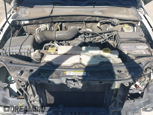 2008 Jeep Liberty Limited with VIN 1J8GP58K58W183250, listed as a IAAI auction lot 41665014 with 152,146 mi miles and . Bid and sale history available at DreamBid. Image 10.