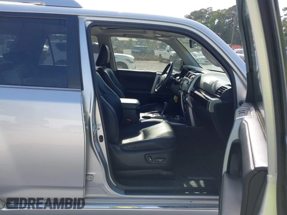 2014 Toyota 4Runner Limited with VIN JTEBU5JR9E5182133, listed as a IAAI auction lot 42081836 with 129,000 mi miles. Bid and sale history available at carsss.com. Image 5.