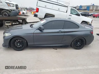 2014 BMW 2 Series M235i with VIN WBA1J7C57EVW84554, listed as a IAAI auction lot 41564175 with 121,632 mi miles and . Bid and sale history available at carsss.com. Image 14.