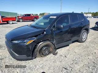 2023 Toyota Corolla Cross L z VIN 7MUAAAAG3PV048334, wystawiony jako Copart lot #49766615 z przebiegiem 39 964 mil mil oraz Szkoda całkowita • Salvage title. Historia ofert i sprzedaży dostępna na DreamBid. Obrazek 1.