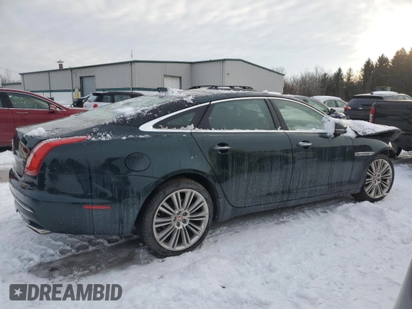 2016 Jaguar XJ Portfolio with VIN SAJWJ2GD3G8V96262, listed as a Copart auction lot 44057625 with 44,789 mi miles and Non repairable. Bid and sale history available at DreamBid. Image 3.