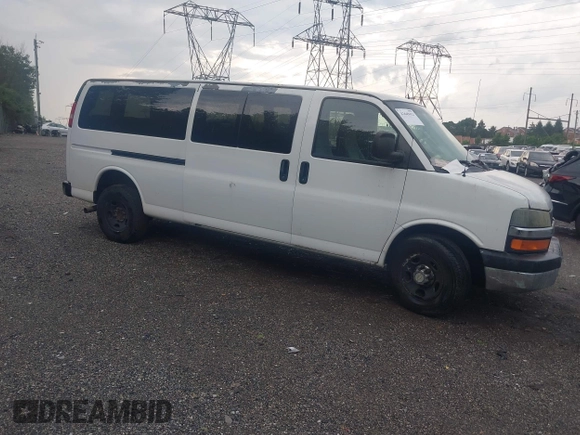 2011 Chevrolet Express Passenger 1LT with VIN 1GAZG1FG3B1143835, listed as a IAAI auction lot 42649421 with 162,129 mi miles and . Bid and sale history available at DreamBid. Image 1.